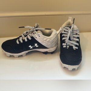 Under Armour Youth Baseball Cleats size 12
